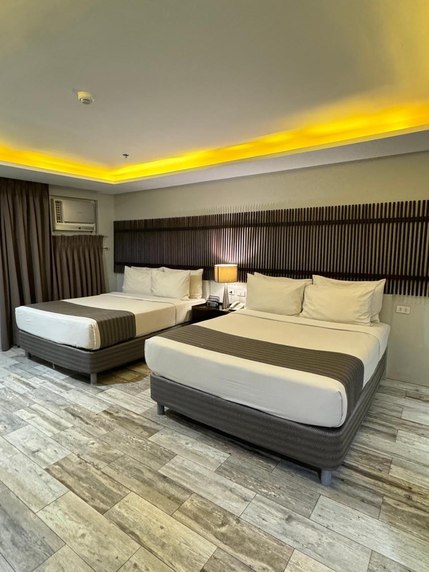 1A Express Hotel Cagayan de Oro Eksteriør billede