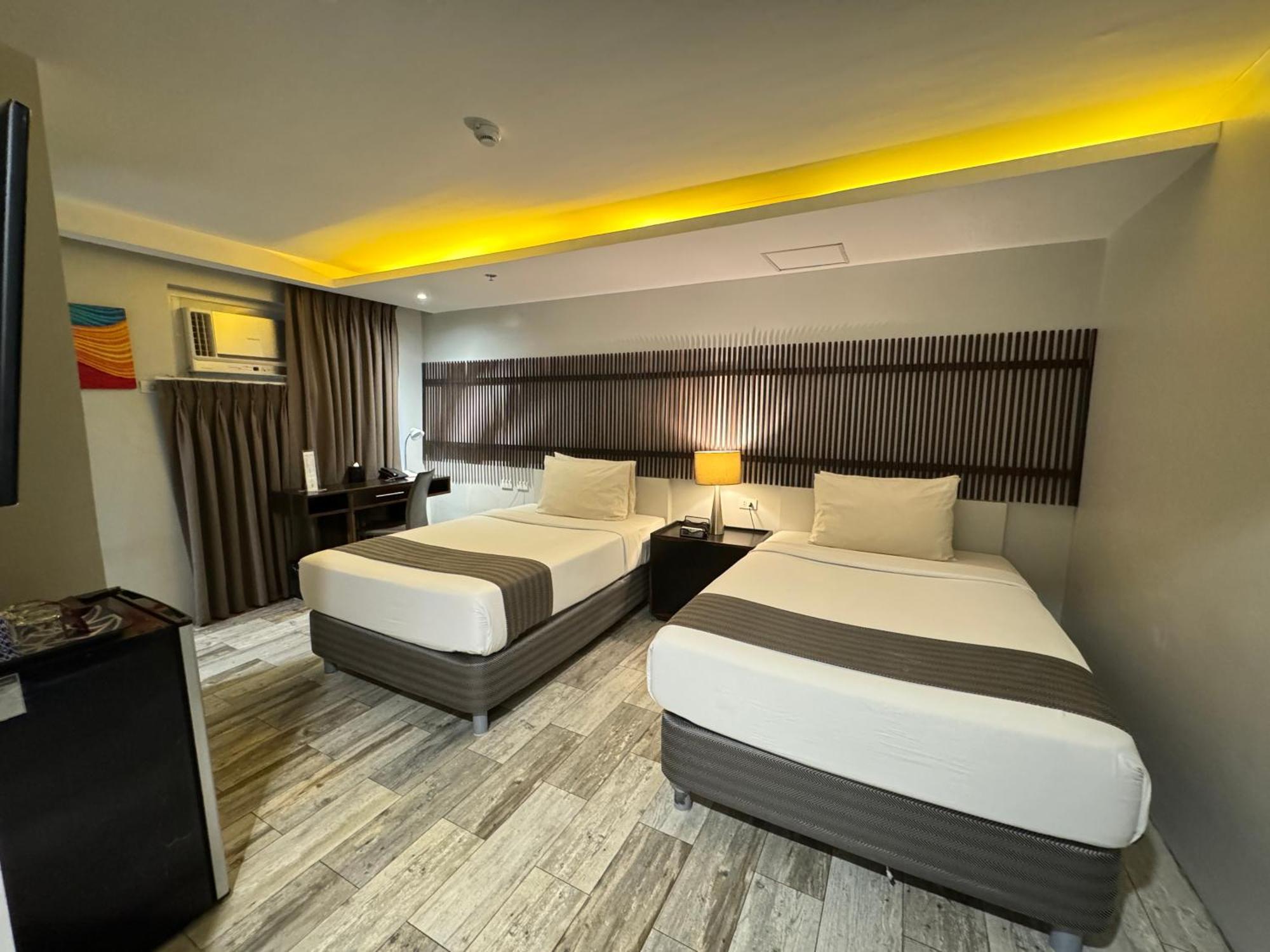 1A Express Hotel Cagayan de Oro Eksteriør billede