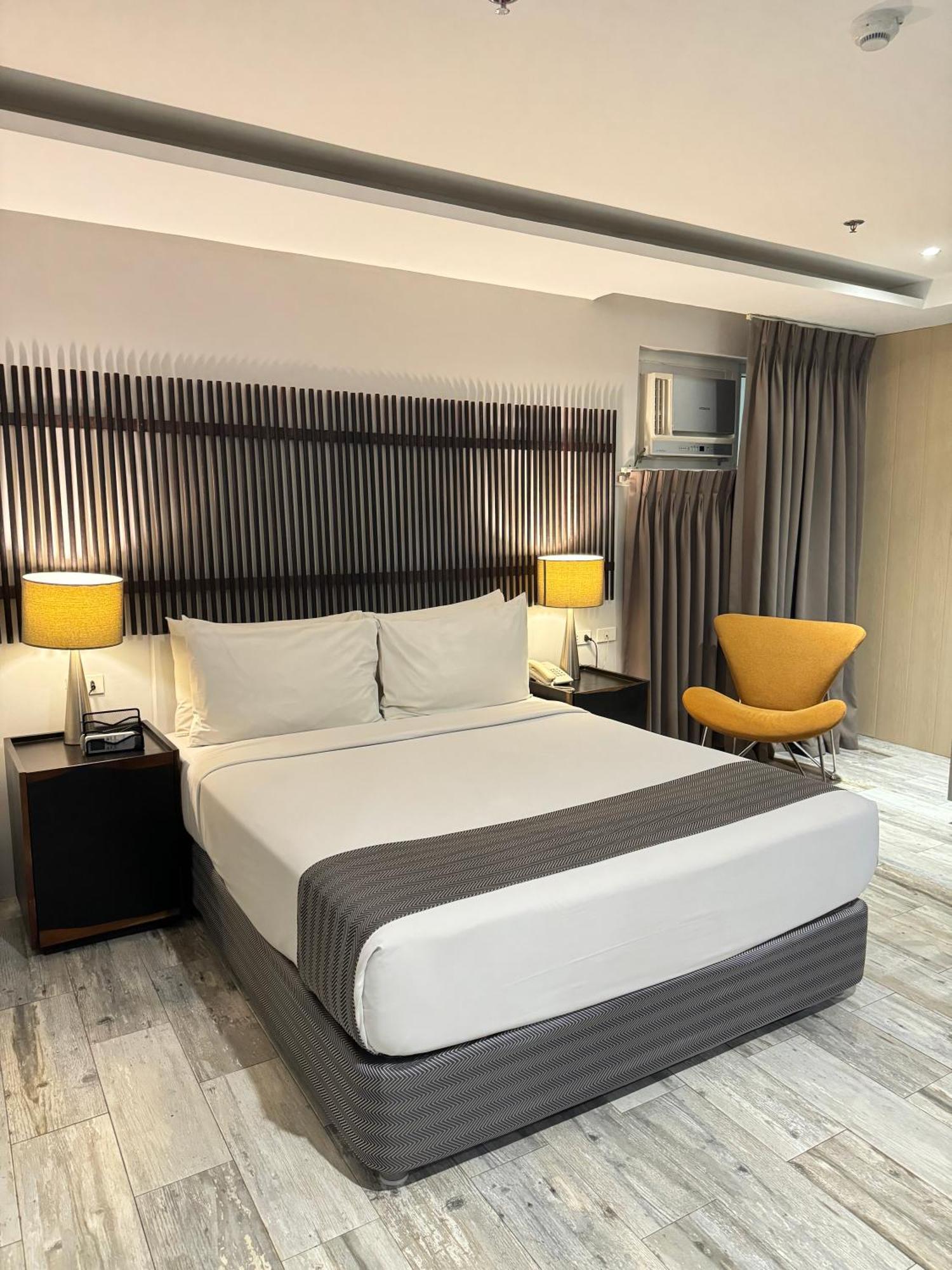 1A Express Hotel Cagayan de Oro Eksteriør billede
