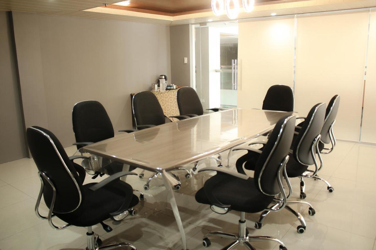 1A Express Hotel Cagayan de Oro Eksteriør billede